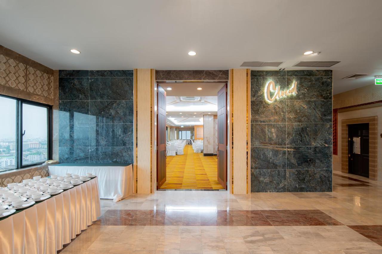 בנגקוק Alexander Hotel מראה חיצוני תמונה