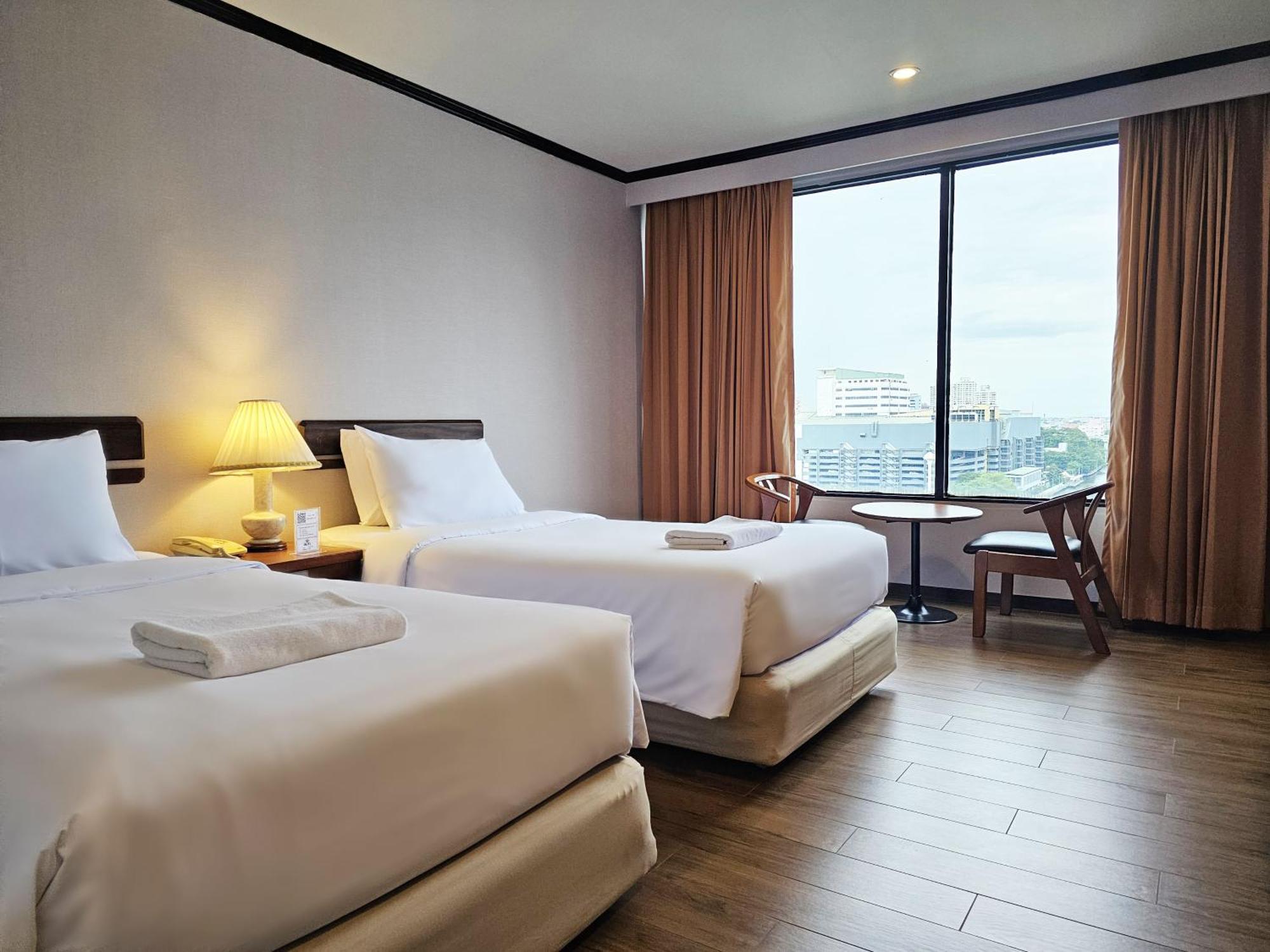 בנגקוק Alexander Hotel מראה חיצוני תמונה